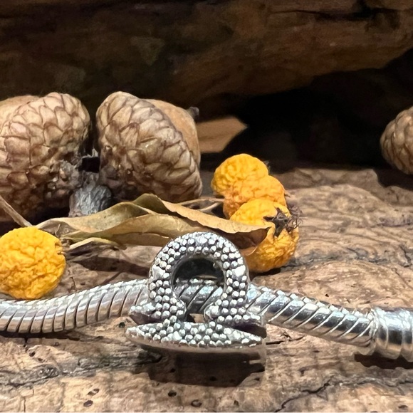 Authentic Pandora Charm Sparkling Libra Zodiac Sign Bead Silver Clear Zirconias - Picture 2 of 7